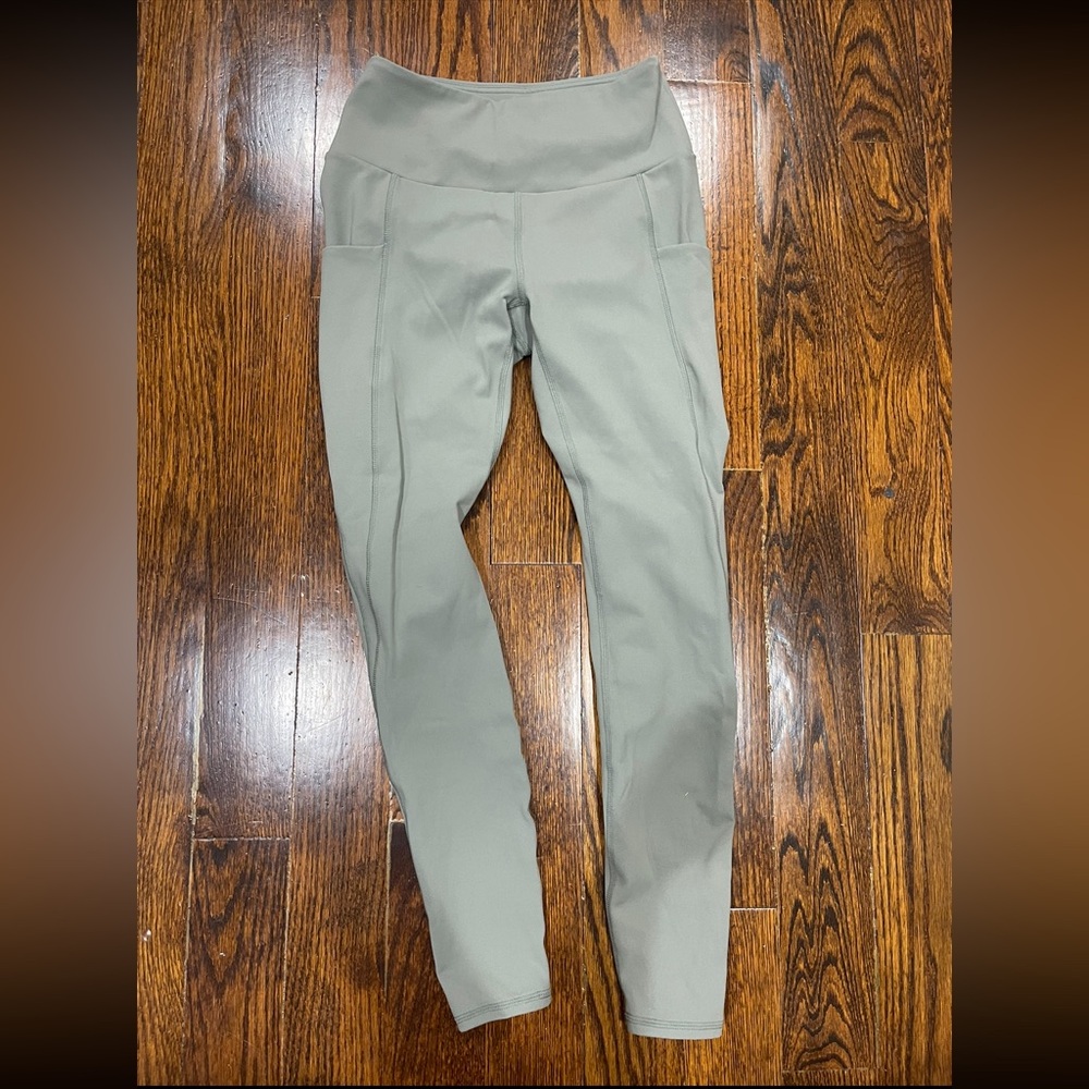 Avalanche Sage Green Active Leggings
